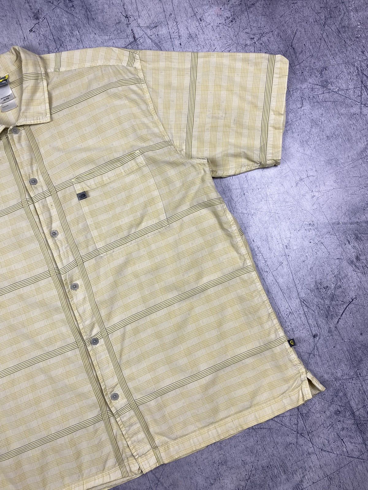 The North Face Vintage The North Face Outdoor Button Up Shirt Size US XL / EU 56 / 4 - 3 Thumbnail