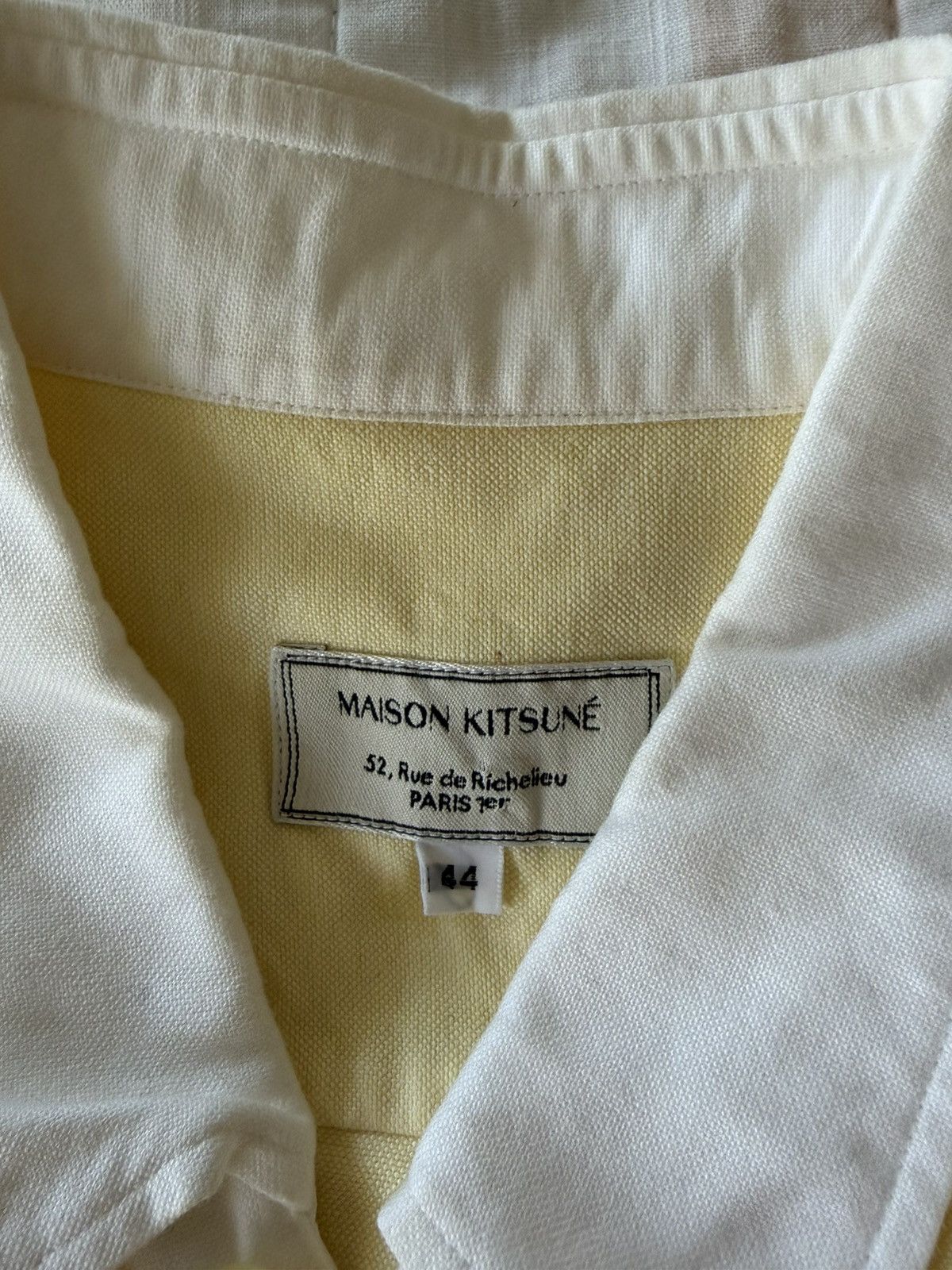 Maison Kitsune Maison Kitsuné Yellow Oxford Contrast Collar Shirt — EU 44 Size US S / EU 44-46 / 1 - 4 Thumbnail