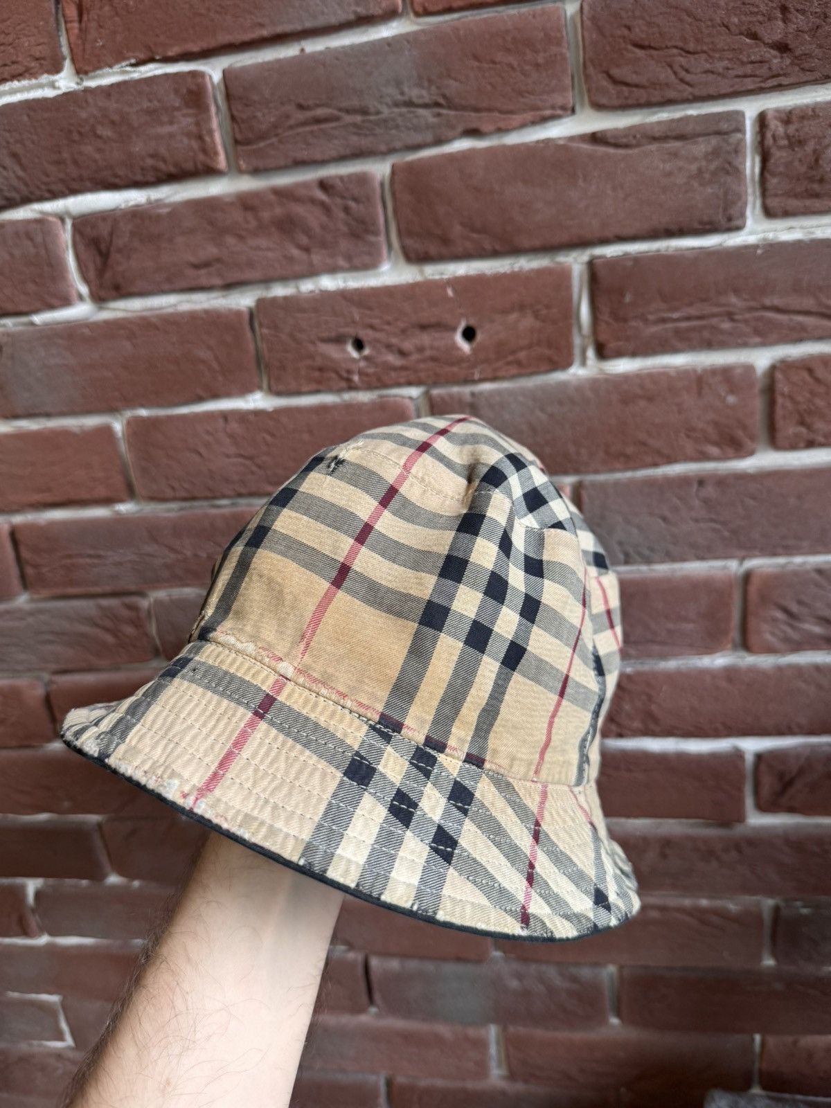 Burberry Vintage BURBERRY Reversible Nova Check Design Bucket Hat Y2k Size ONE SIZE - 3 Thumbnail