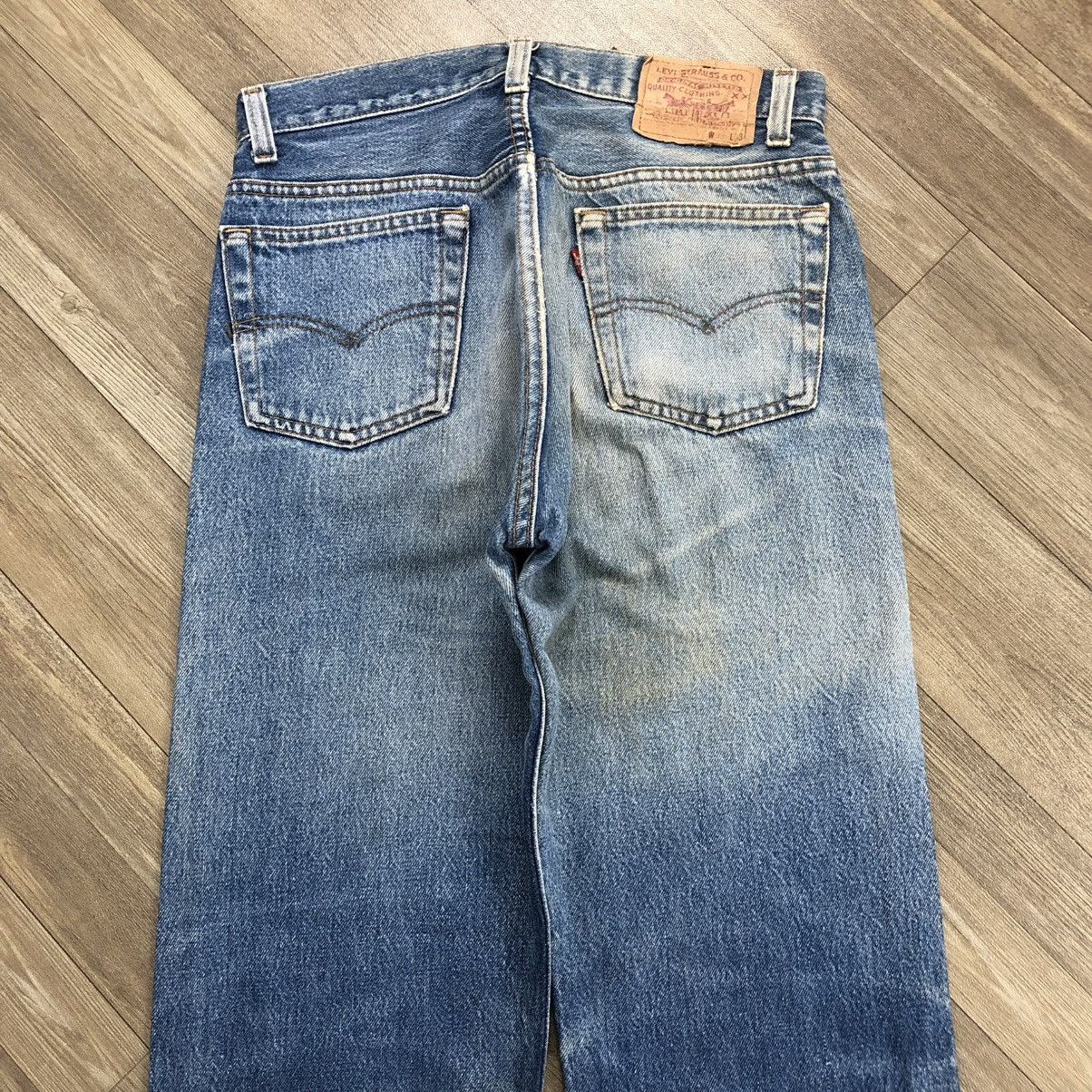 Levi's × Levi's Vintage Clothing × Vintage 🇺🇸90’s Vintage Levis 501XX 31x33 Straight Leg Faded Jeans Size US 29 - 15 Thumbnail
