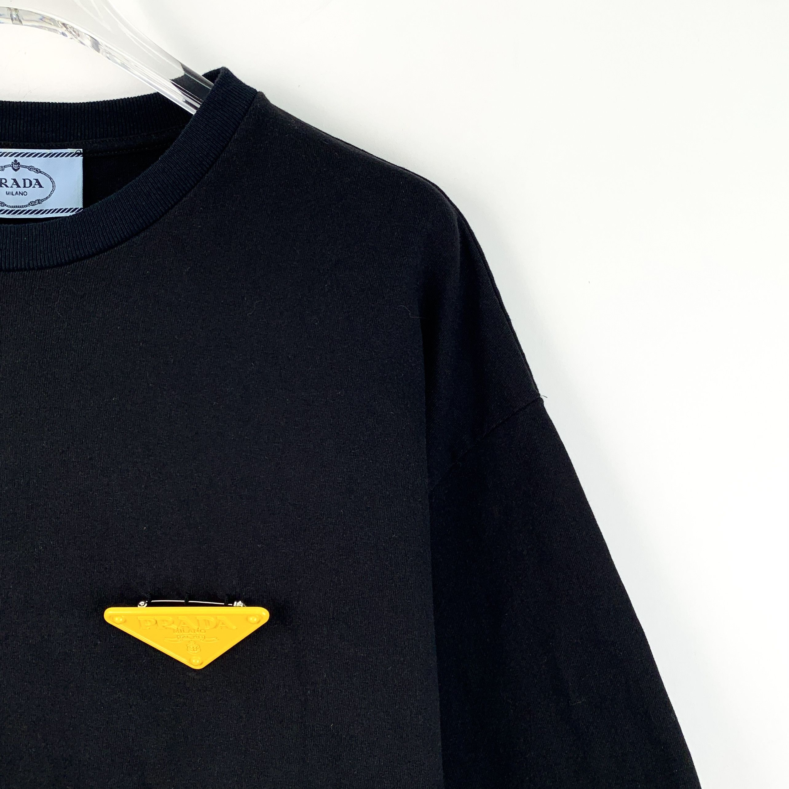 Prada Prada Black Cotton Triangle Logo Crewneck T-Shirt (Size S) Size S / US 4 / IT 40 - 7 Thumbnail