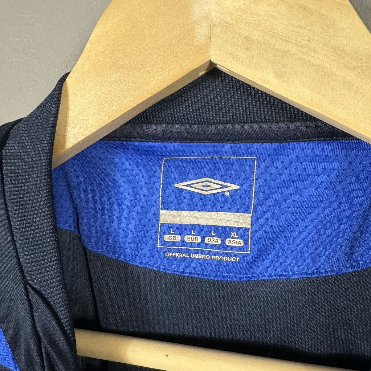 Umbro Umbro Everton 2005 Blokcore Soccer Jersey Size US L / EU 52-54 / 3 - 3 Thumbnail