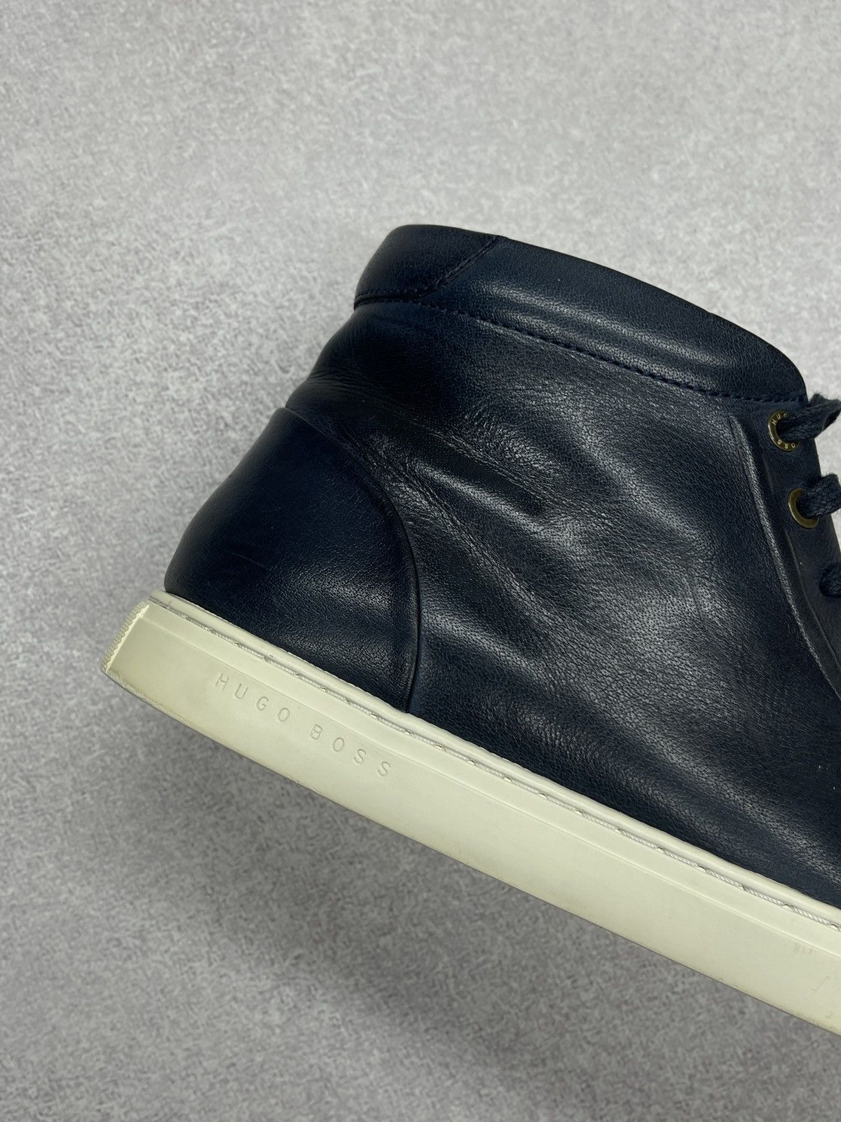Hugo Boss Mens Hugo Boss Hi-Top Leather Sneakers Navy Size 42 27cm Size US 9 / EU 42 - 6 Thumbnail