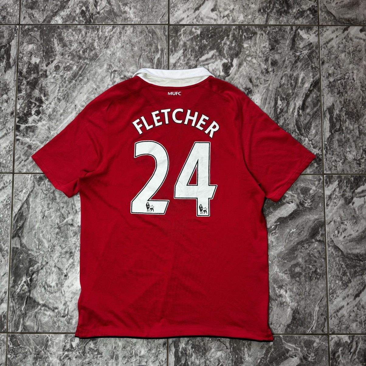 Nike 2010-11 Manchester United Home Shirt Fletcher #24 Size US L / EU 52-54 / 3 - 1 Thumbnail