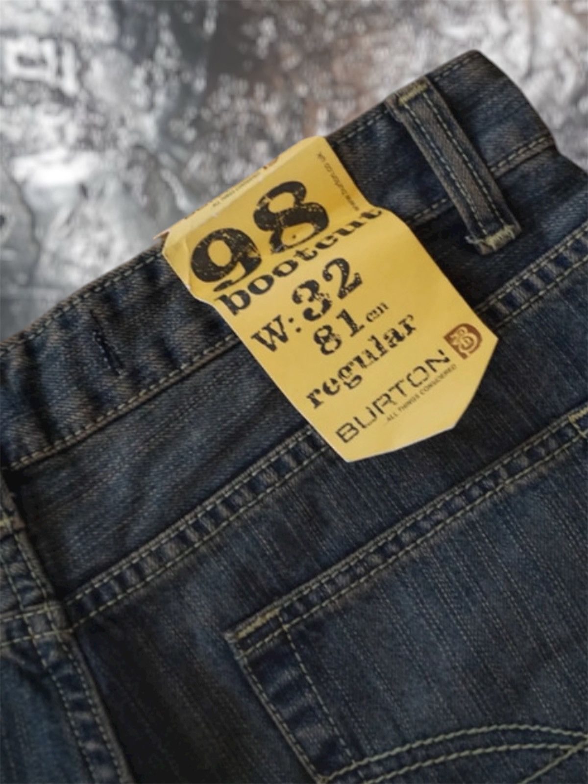 Burton Burton ’98 Bootcut Jeans – W32 / 81 cm Regular – BNWT Size US 32 / EU 48 - 3 Thumbnail