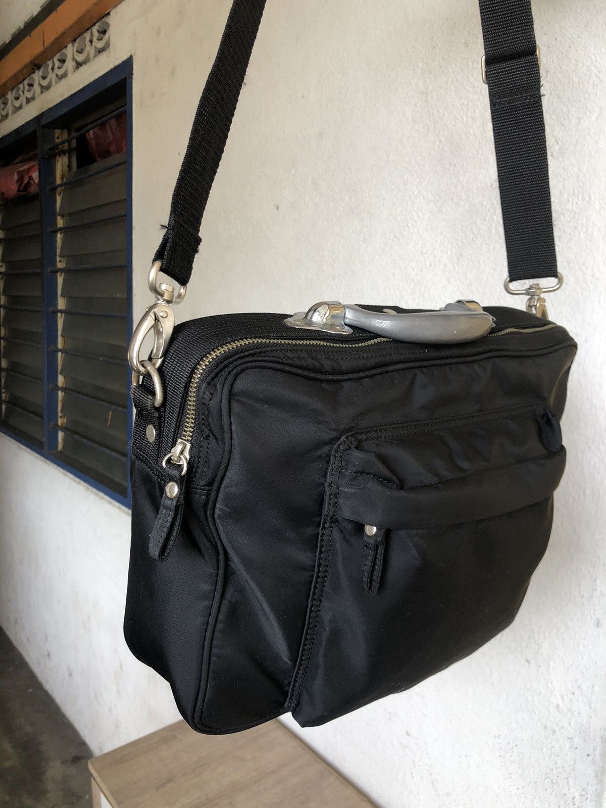 Jean Paul Gaultier Vintage 90s Jean Paul Gaultier 2 in 1 Messenger Bag Size ONE SIZE - 8 Thumbnail