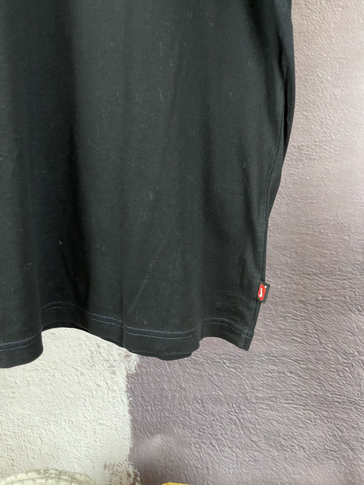 Nike Nike vintage y2k black small logo basic tee shirt Size US XL / EU 56 / 4 - 12 Thumbnail