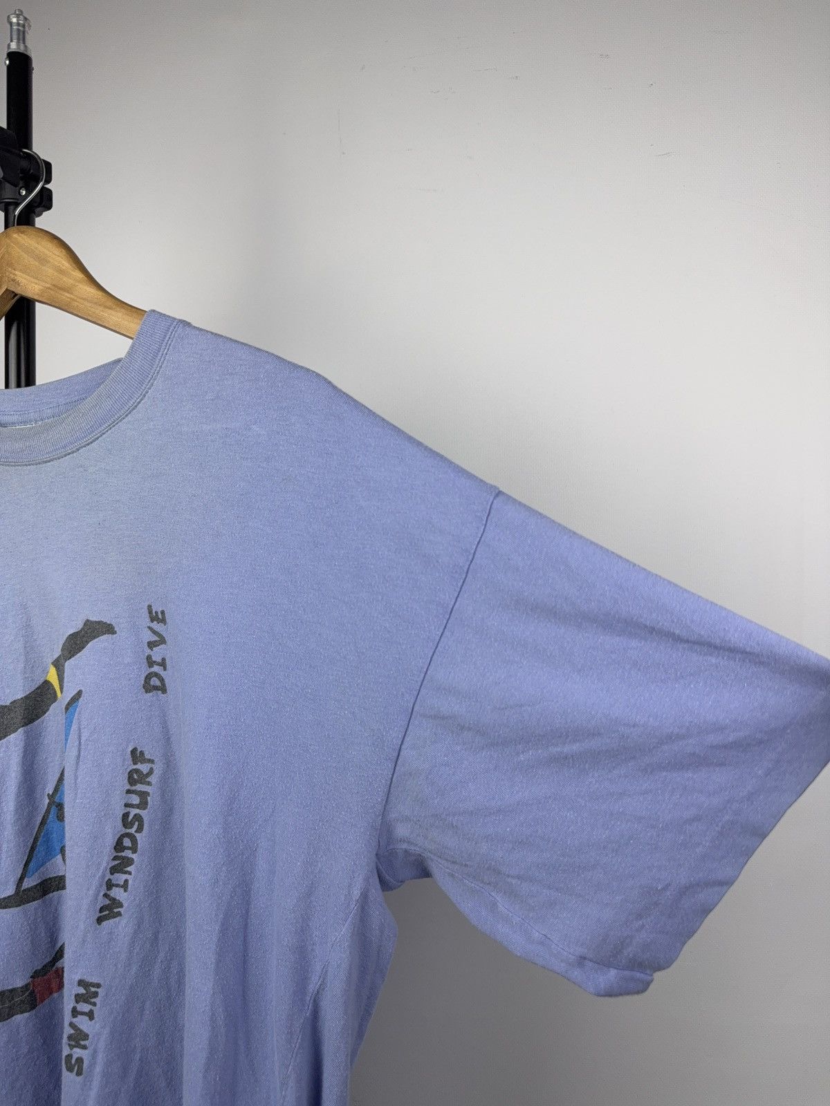 Vintage 90s Windsurf Swim Dive Graphic Tee Vintage Blue Summer Size US L / EU 52-54 / 3 - 8 Thumbnail