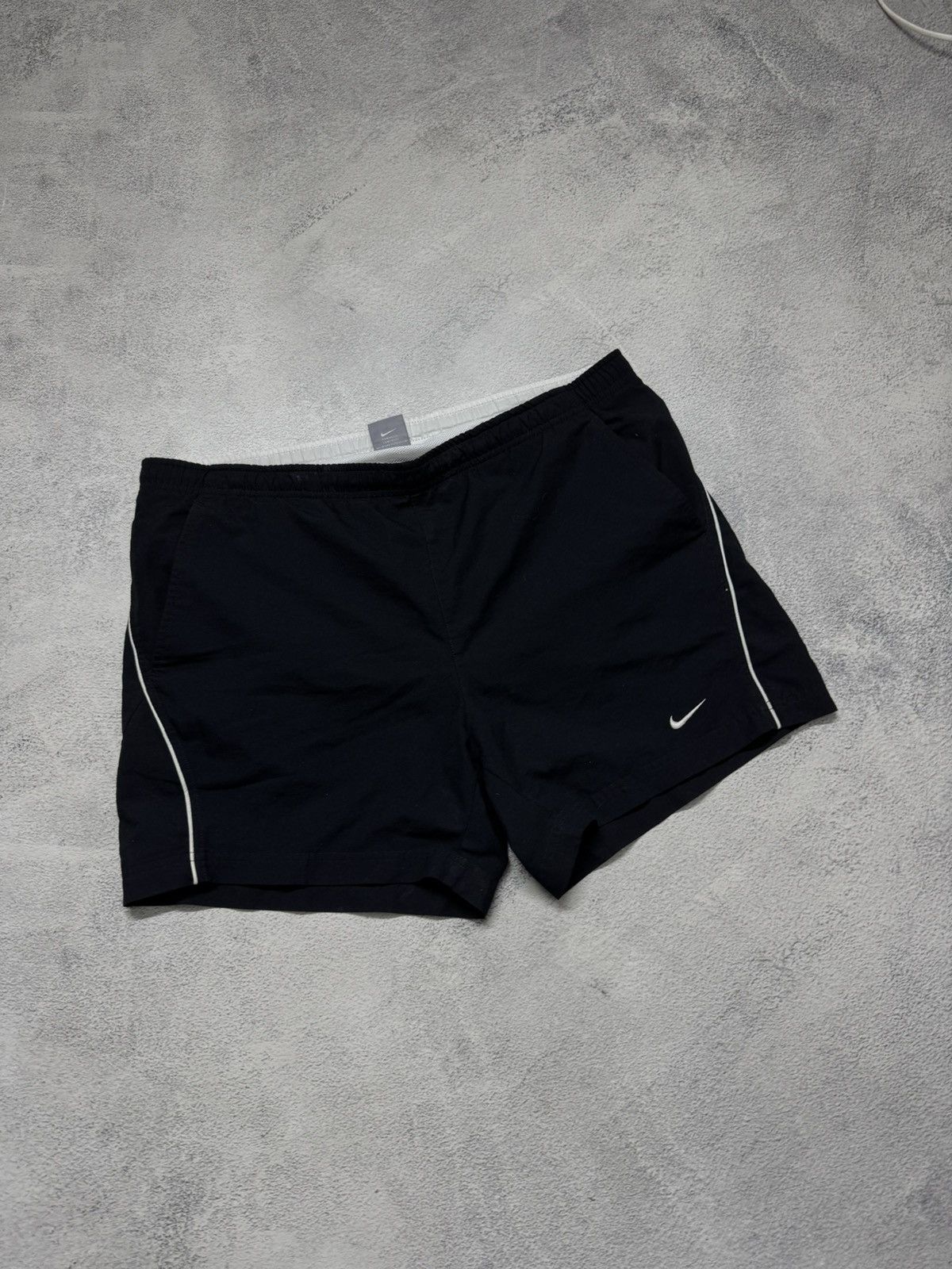 Nike Vintage Y2k Nylon Nike Swoosh Shorts Size US 34 / EU 50 - 3 Thumbnail
