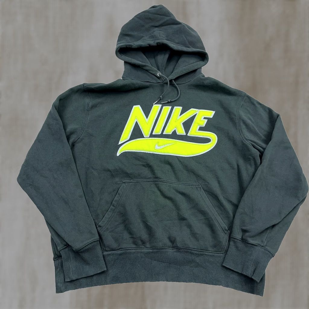 Nike Vintage Nike Hoodie Men XL Green Sweatshirt Script Center Swoosh Hooded Pullover Crew Neck Size US XL / EU 56 / 4 - 1 Thumbnail