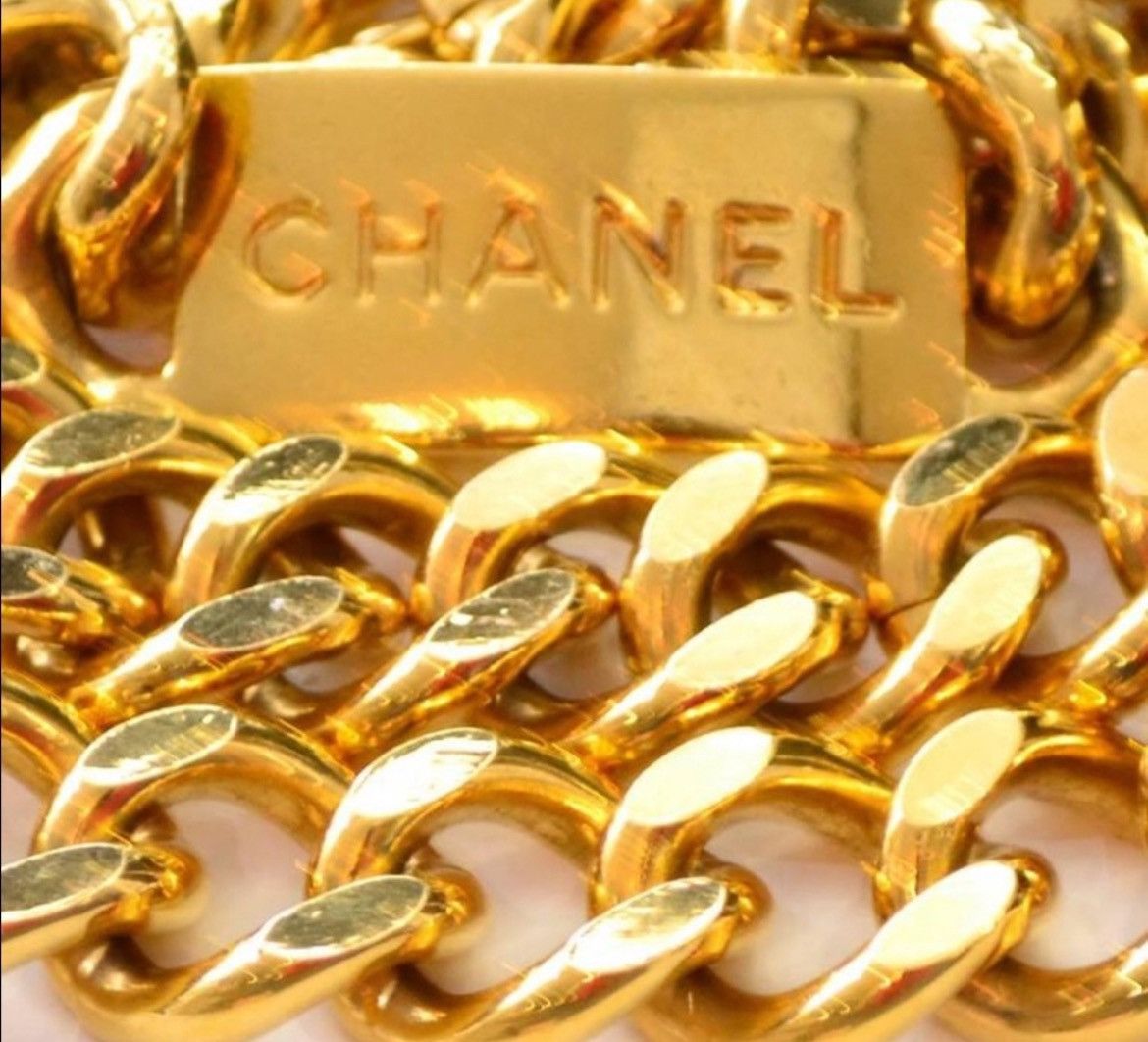 Chanel CHANEL Gold Chain Vintage Medallion Belt Necklace Size ONE SIZE - 3 Thumbnail