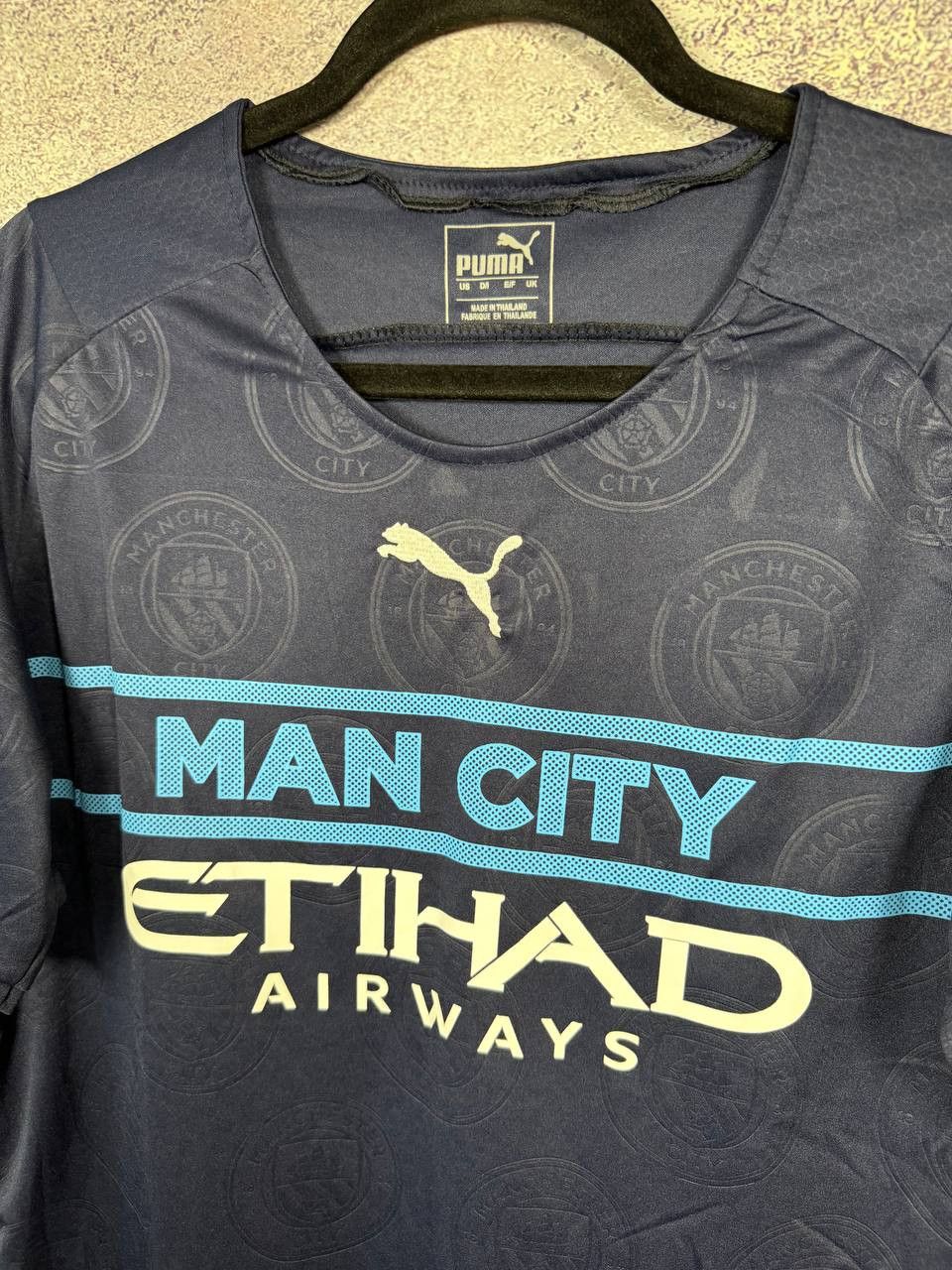 Vintage Vintage Manchester City 2021/22 Third Fan Soccer Jersey Size US M / EU 48-50 / 2 - 4 Thumbnail