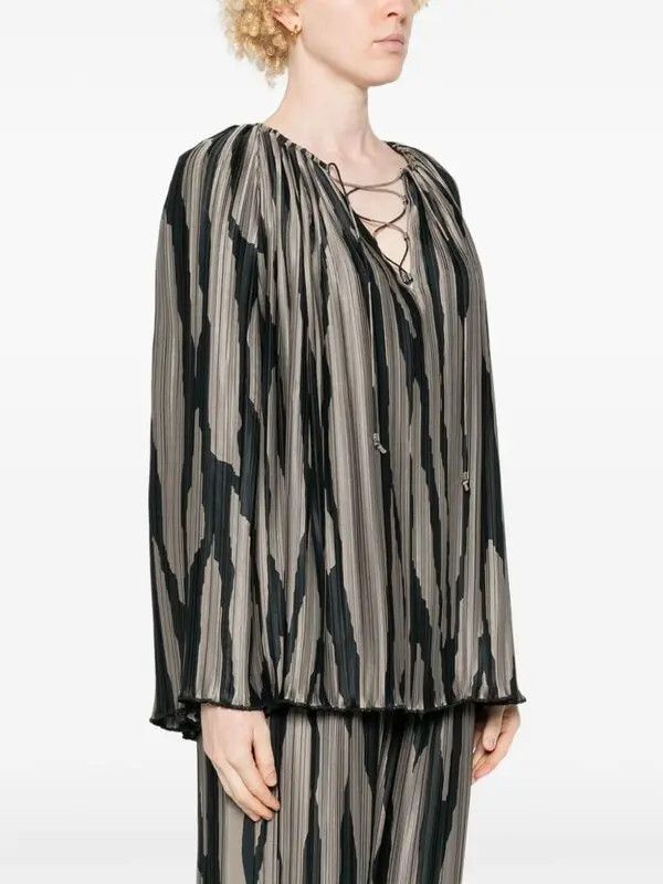 Lanvin o1y0326 Blouse in Gray/Black Size M / US 6-8 / IT 42-44 - 3 Thumbnail
