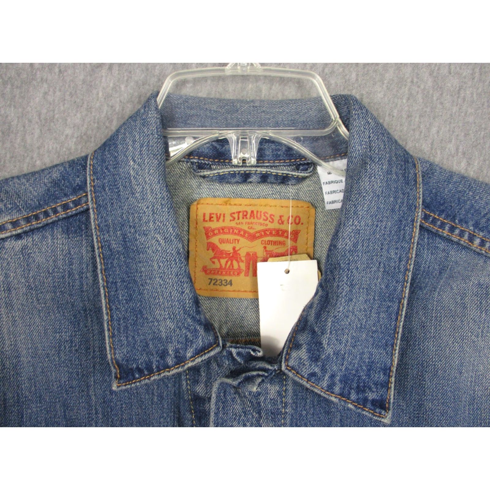 Levi's VINTAGE Levi's Denim Jacket Mens Large Blue Distressed Button Front 72334-0140 Size US L / EU 52-54 / 3 - 5 Thumbnail