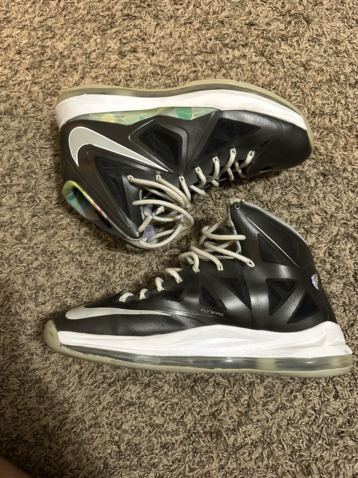 Nike Nike LeBron X “Prism” Size US 12 / EU 45 - 2 Thumbnail