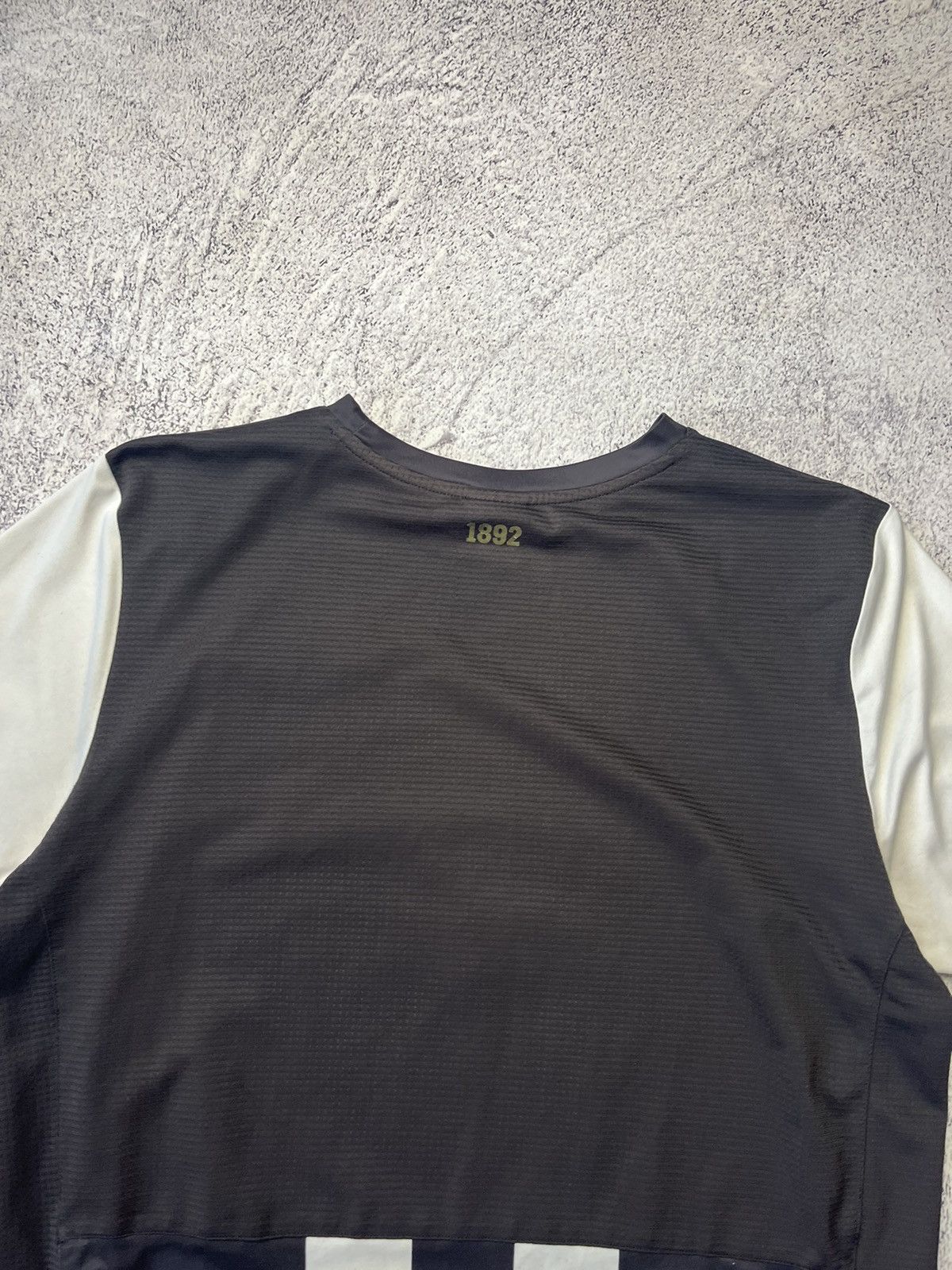 Vintage Puma Newcastle United 2012/13 Home Shirt Jersey Football Size US L / EU 52-54 / 3 - 16 Thumbnail