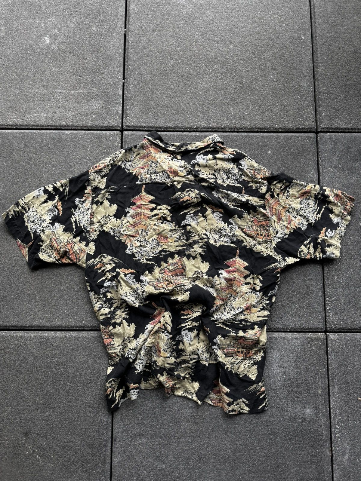 Vintage Vintage Japan All-Over Button-Up Size US XL / EU 56 / 4 - 4 Thumbnail