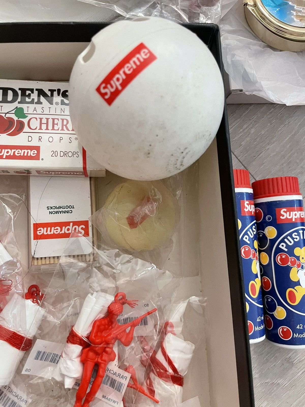 Supreme supreme accessories Size ONE SIZE - 3 Thumbnail