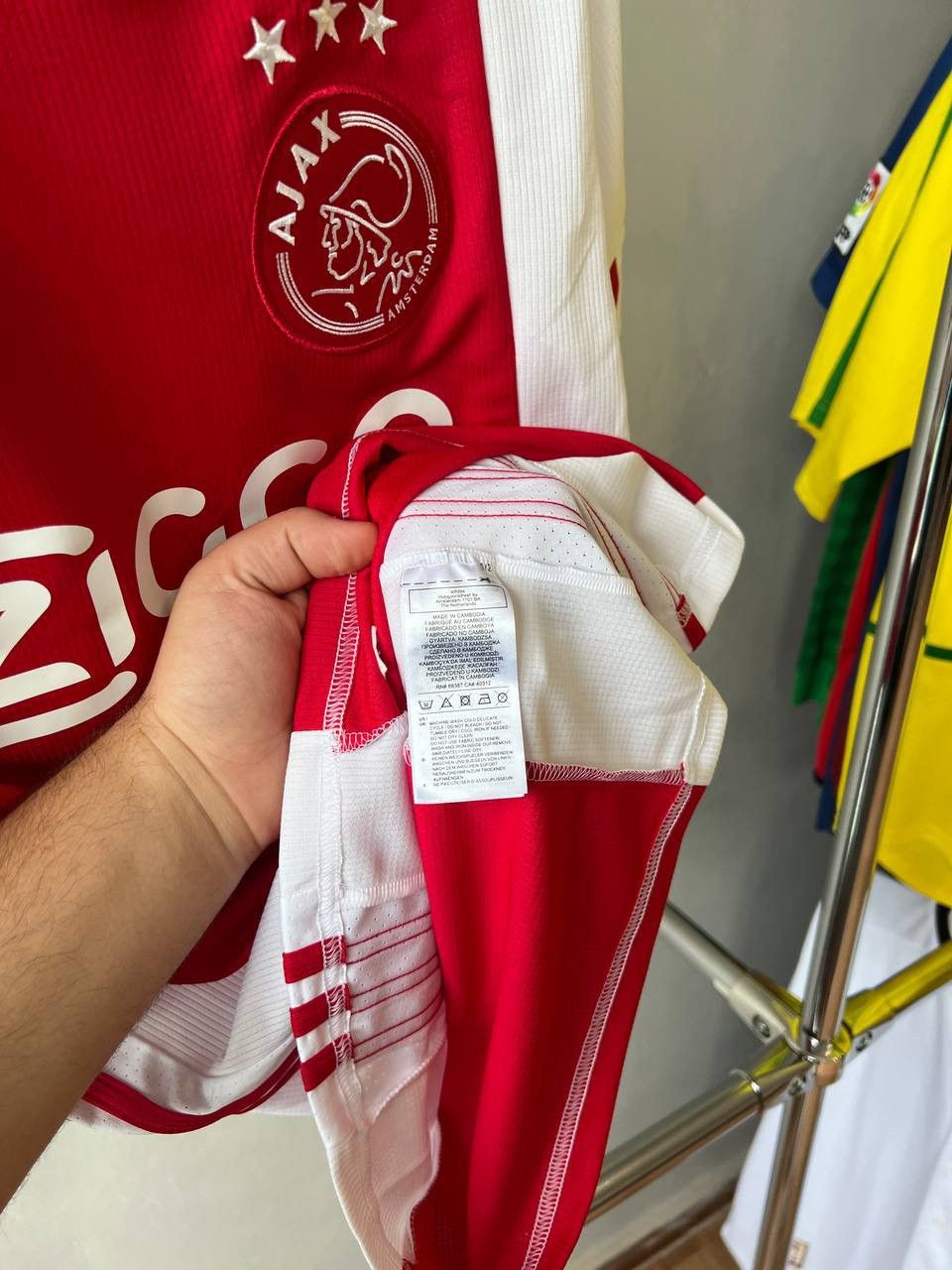 Adidas 2020/21 AJAX AMSTERDAM HOME SOCCER JERSEY SHIRT ADIDAS SZ S Size US S / EU 44-46 / 1 - 11 Thumbnail