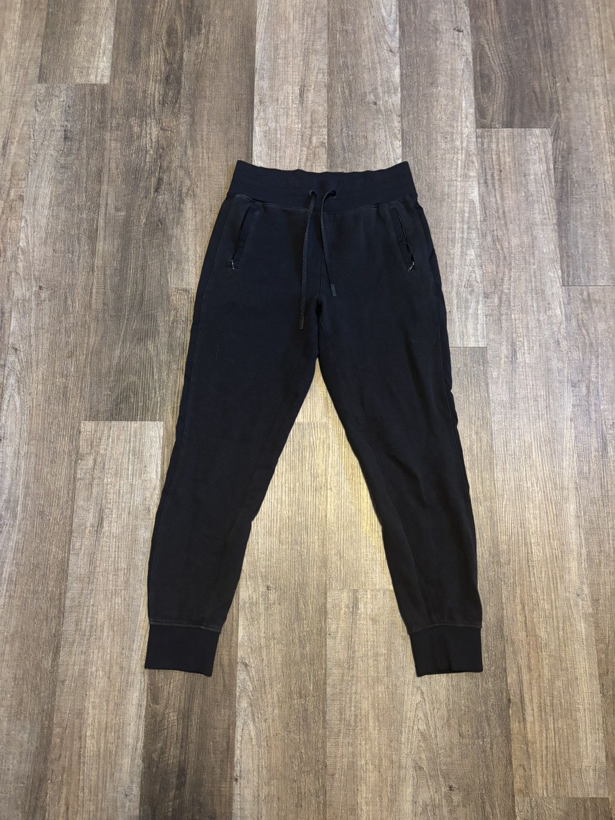 Lululemon Lululemon Joggers Size US 30 / EU 46 - 1 Thumbnail