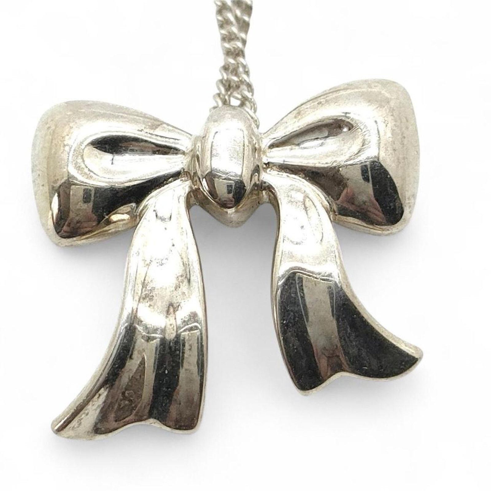 Tiffany & Co. Tiffany & Co. Kawaii Sterling Silver Bow Pendant Necklace Size ONE SIZE - 1 Thumbnail