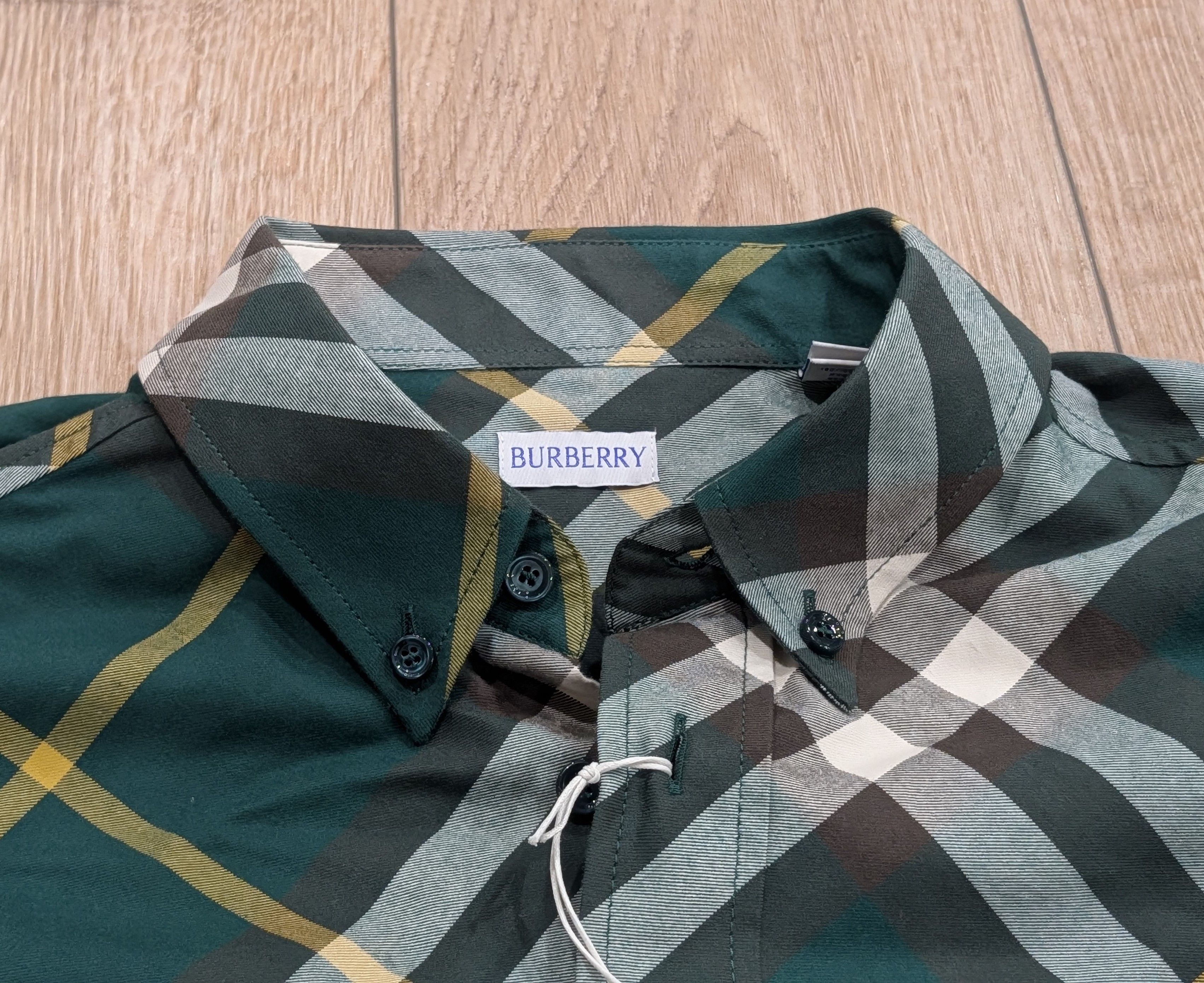 Burberry BURBERRY Check Pattern Twill Button Up Shirt Green 2XL Size US XXL / EU 58 / 5 - 2 Thumbnail