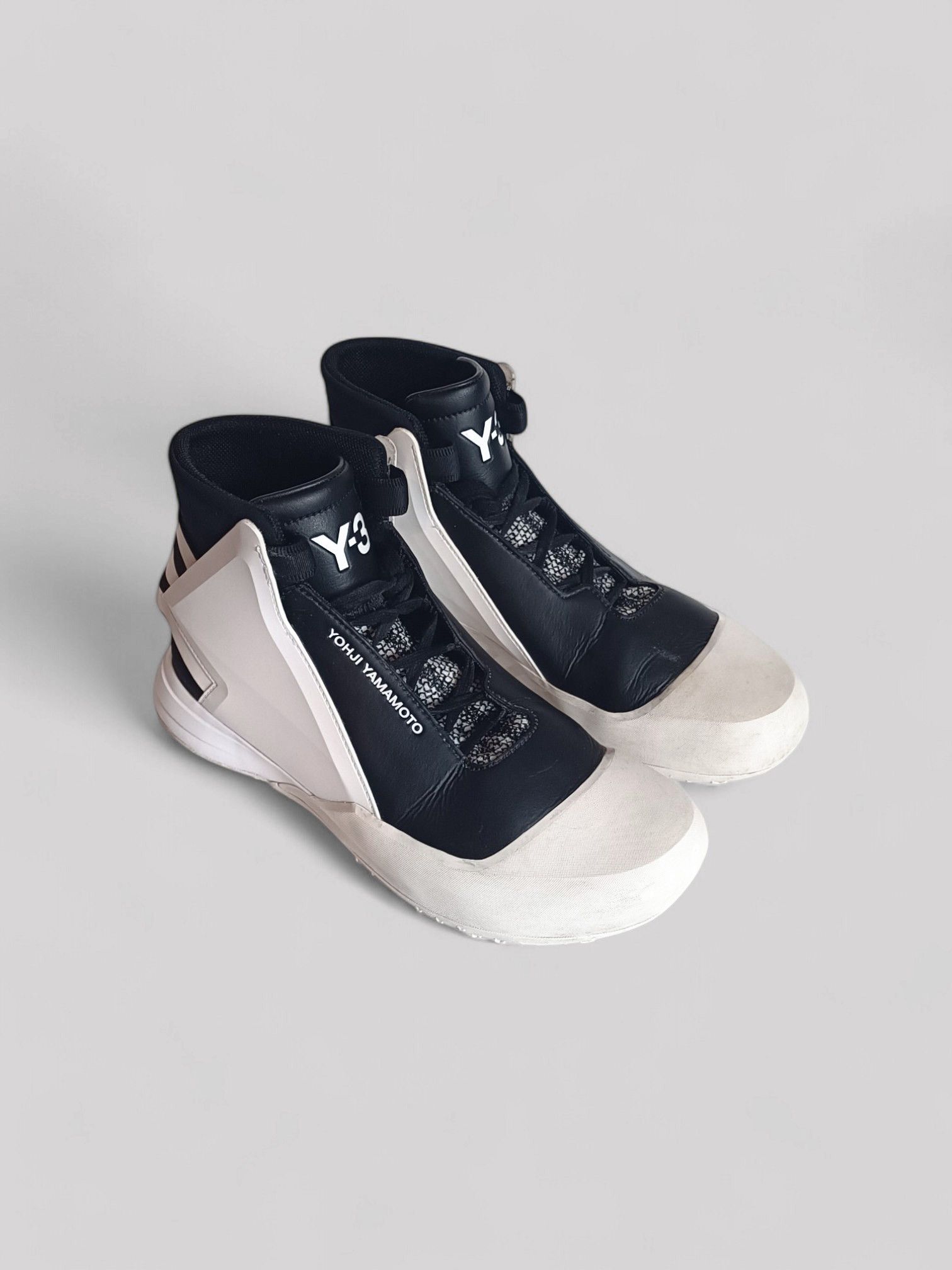 Adidas × Y-3 Y-3 BBALL TECH (2017) CG3146 Size US 9.5 / EU 42-43 - 9 Thumbnail