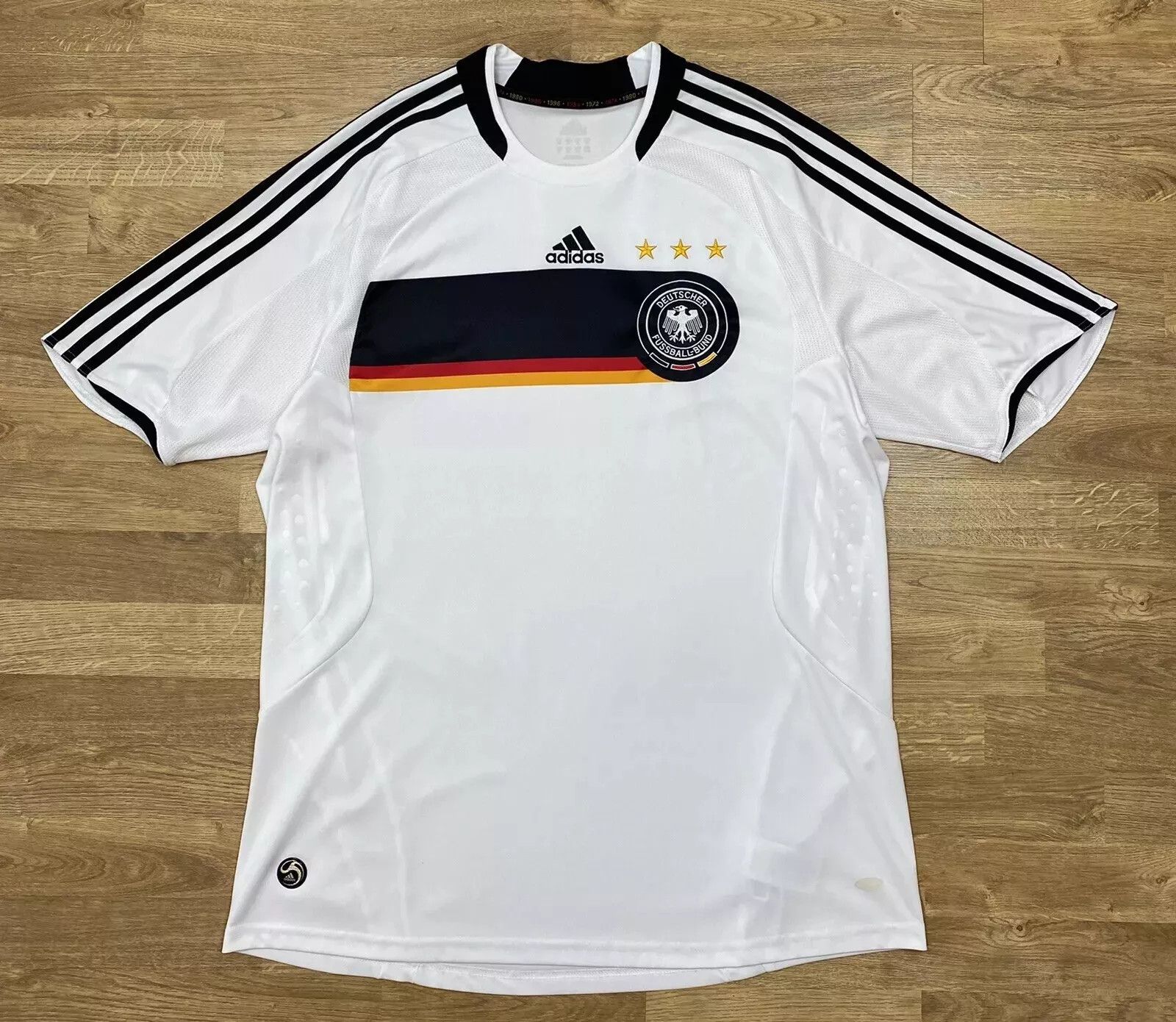 Adidas VINTAGE NATIONAL TEAM GERMANY 2008 2009 HOME JERSEY SOCCER Size US XL / EU 56 / 4 - 1 Thumbnail