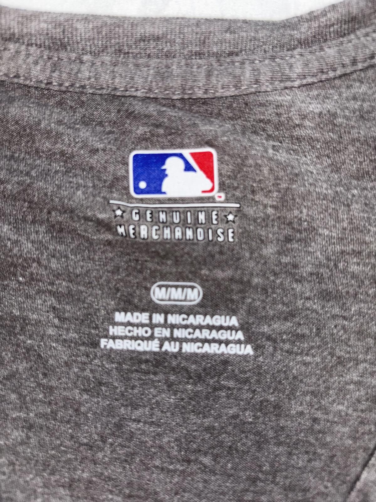 MLB Los Angeles Angels V-Neck T-Shirt - Official MLB Merchandise Size US M / EU 48-50 / 2 - 4 Thumbnail