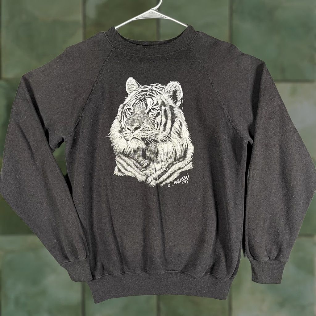 Hanes VINTAGE Hanes Sweatshirt Mens Medium Black Tiger Graphic Crewneck USA 80s Size US M / EU 48-50 / 2 - 1 Thumbnail