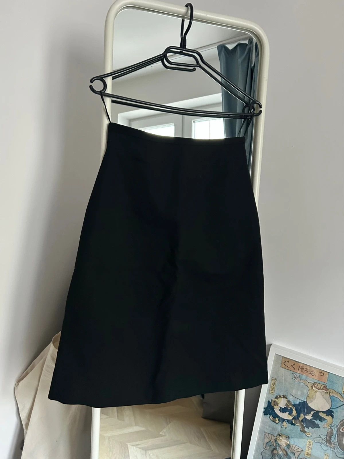 Viktor & Rolf Viktor & Rolf Black Midi Skirt Size 27" / US 4 / IT 40 - 1 Thumbnail