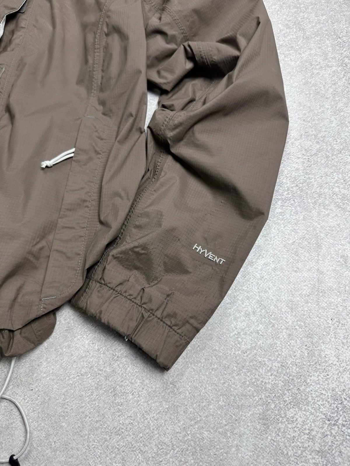 The North Face Vintage The North Face Brown Hyvent Woman's Jacket S Size S / US 4 / IT 40 - 6 Thumbnail