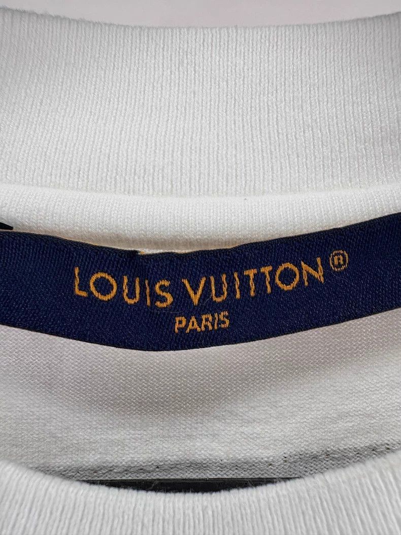 Louis Vuitton Louis Vuitton Short Sleeve Peace Dove TShirt-2506 Size US S / EU 44-46 / 1 - 5 Thumbnail