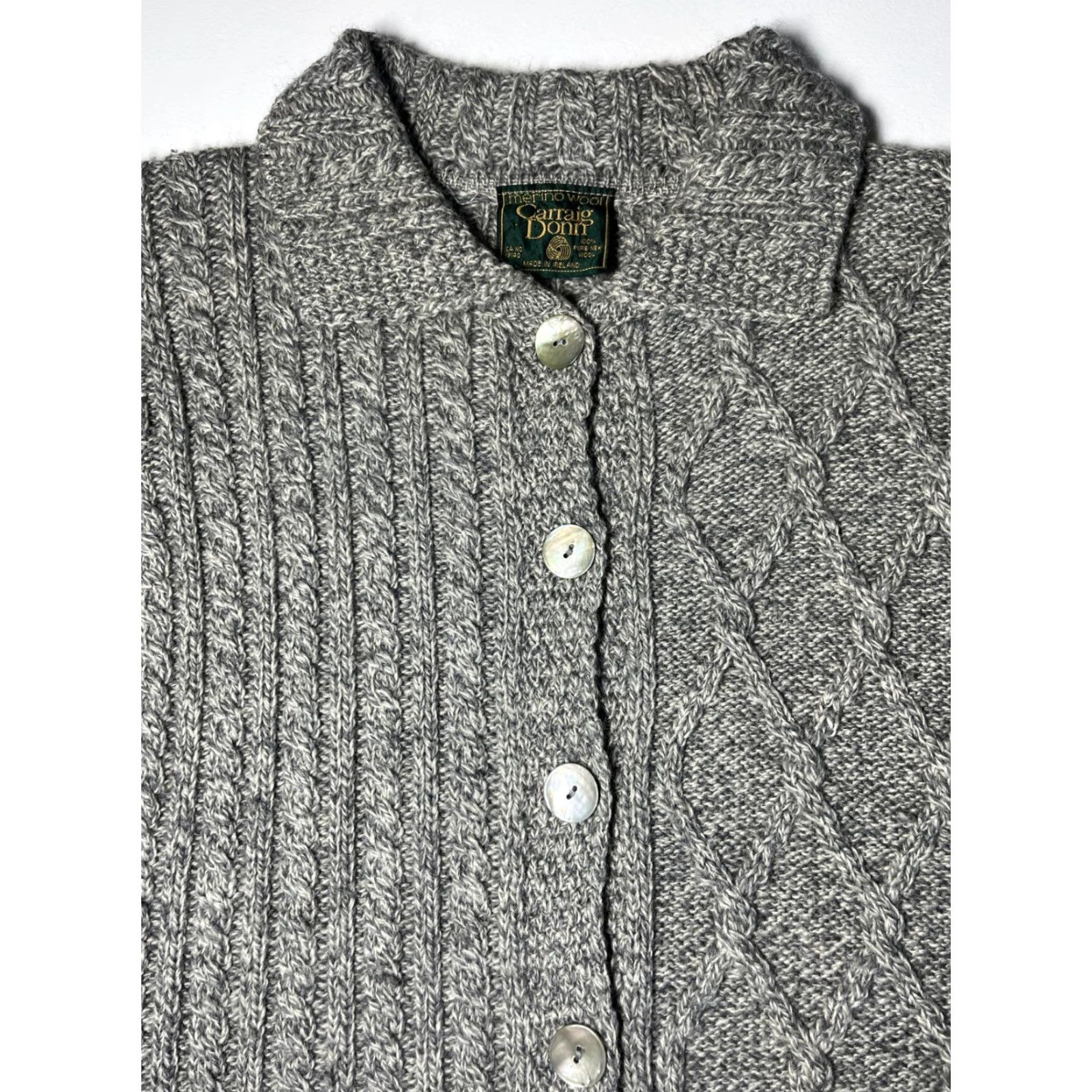 Vintage Carraig Donn Cardigan Sweater Women’s Merino Wool Gray Sz M Crew Neck Long Sleeve Knit Vintage Cardigan Womens Size M / US 6-8 / IT 42-44 - 7 Thumbnail