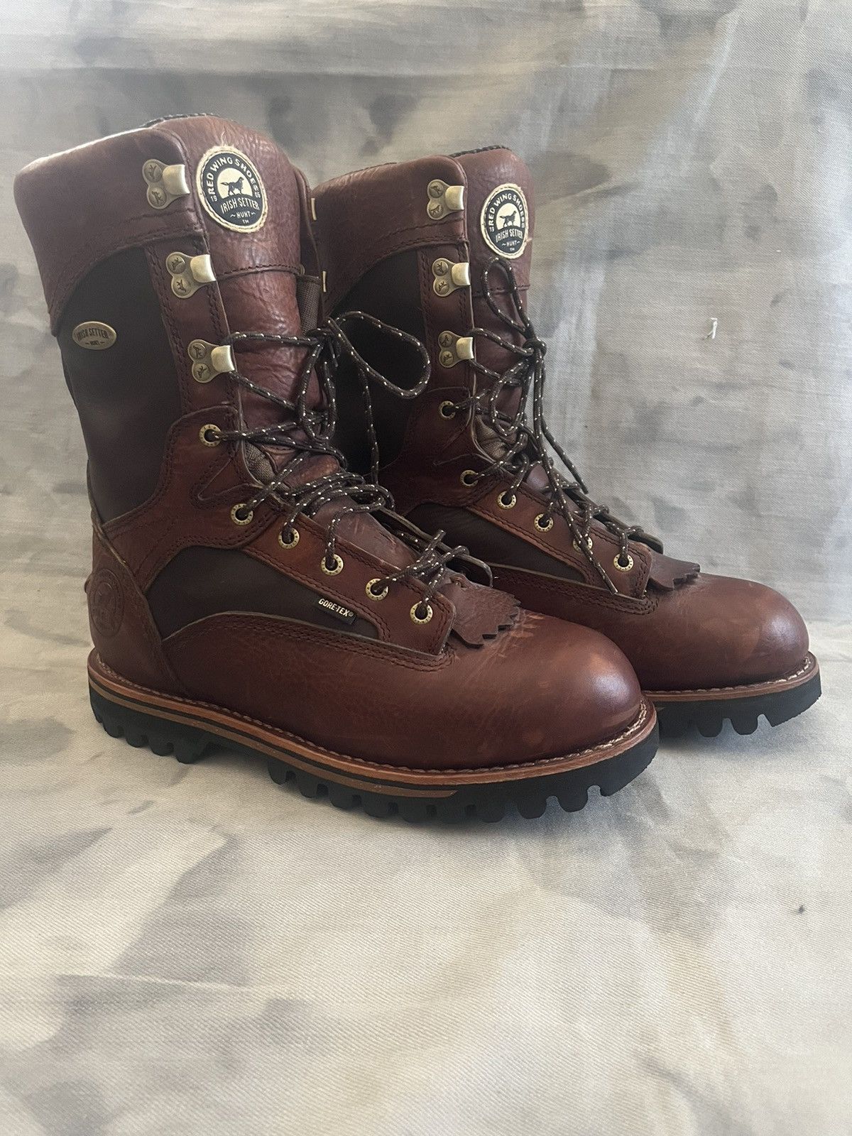 Red wing elk tracker boots sales