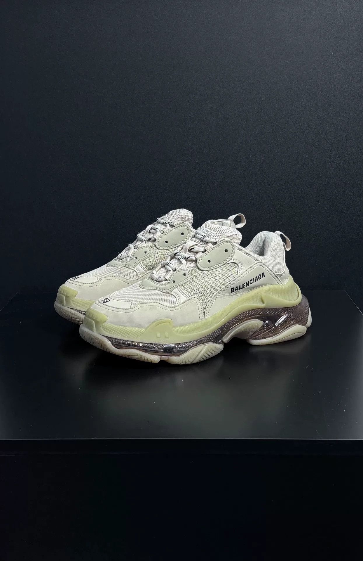 Balenciaga Balenciaga Brown Lowtop Sneakers us_7-5 Women Size US 7.5 / IT 37.5 - 1 Thumbnail