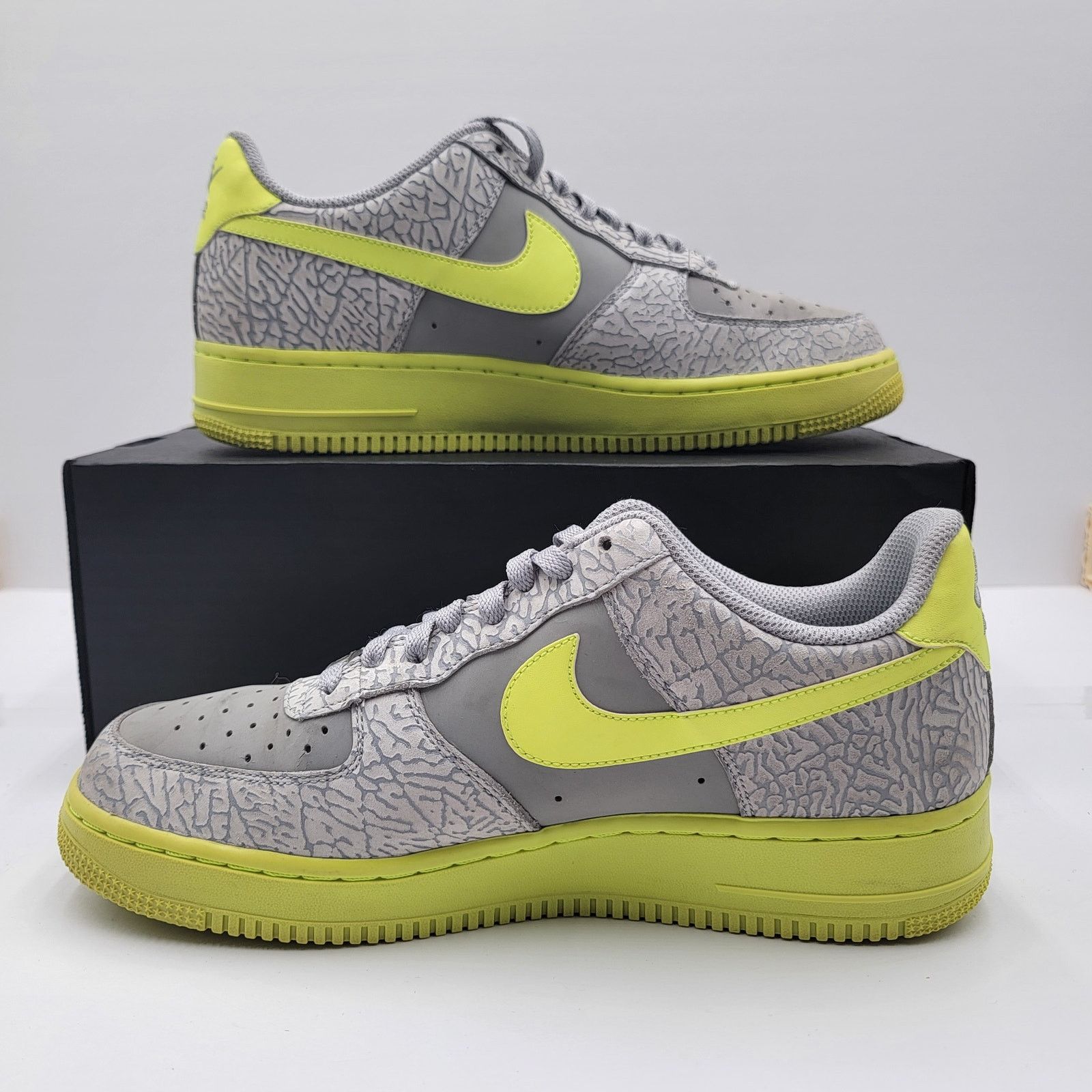 Nike Nike Air Force 1 Low 'Elephant Volt' Mens Sz 9.5 488298 041 Size US 9.5 / EU 42-43 - 2 Thumbnail
