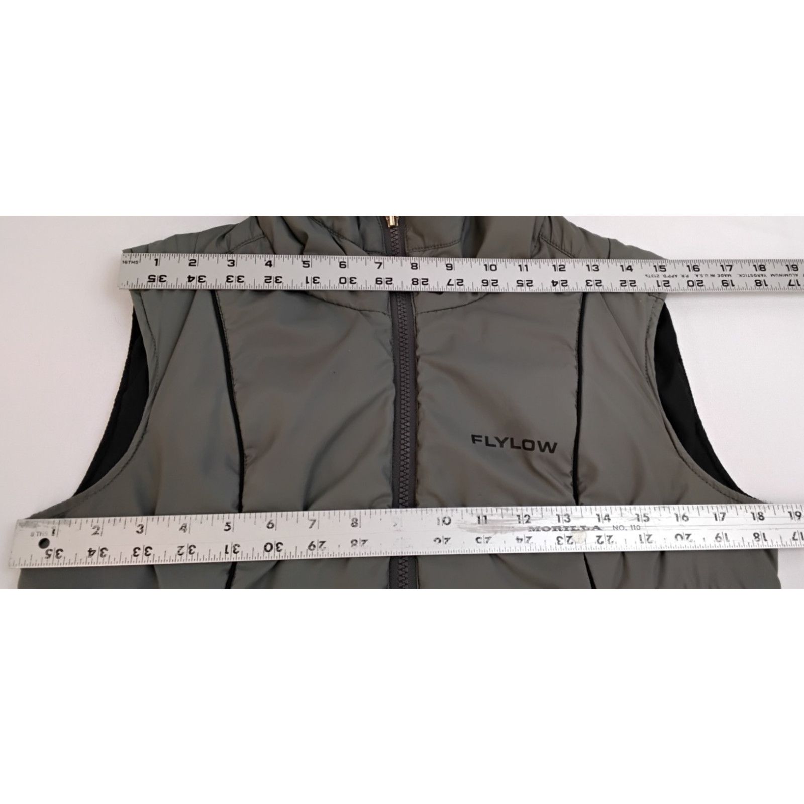 Flylow Flylow Smuggler Hooded Vest Women's S Gray Full Zip #Z5150 Size S / US 4 / IT 40 - 16 Thumbnail