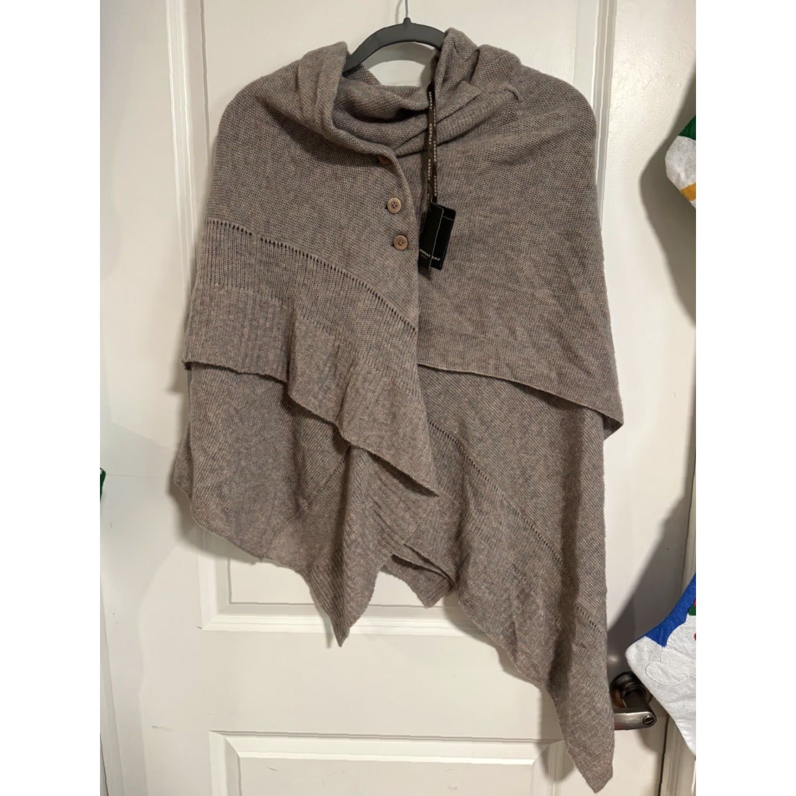 Vintage REPEAT Cashmere Women 100% Cashmere Wrap Poncho Sweater Size 38/S Taupe Fringe Knit Regular Womens Size XS / US 0-2 / IT 36-38 - 2 Thumbnail