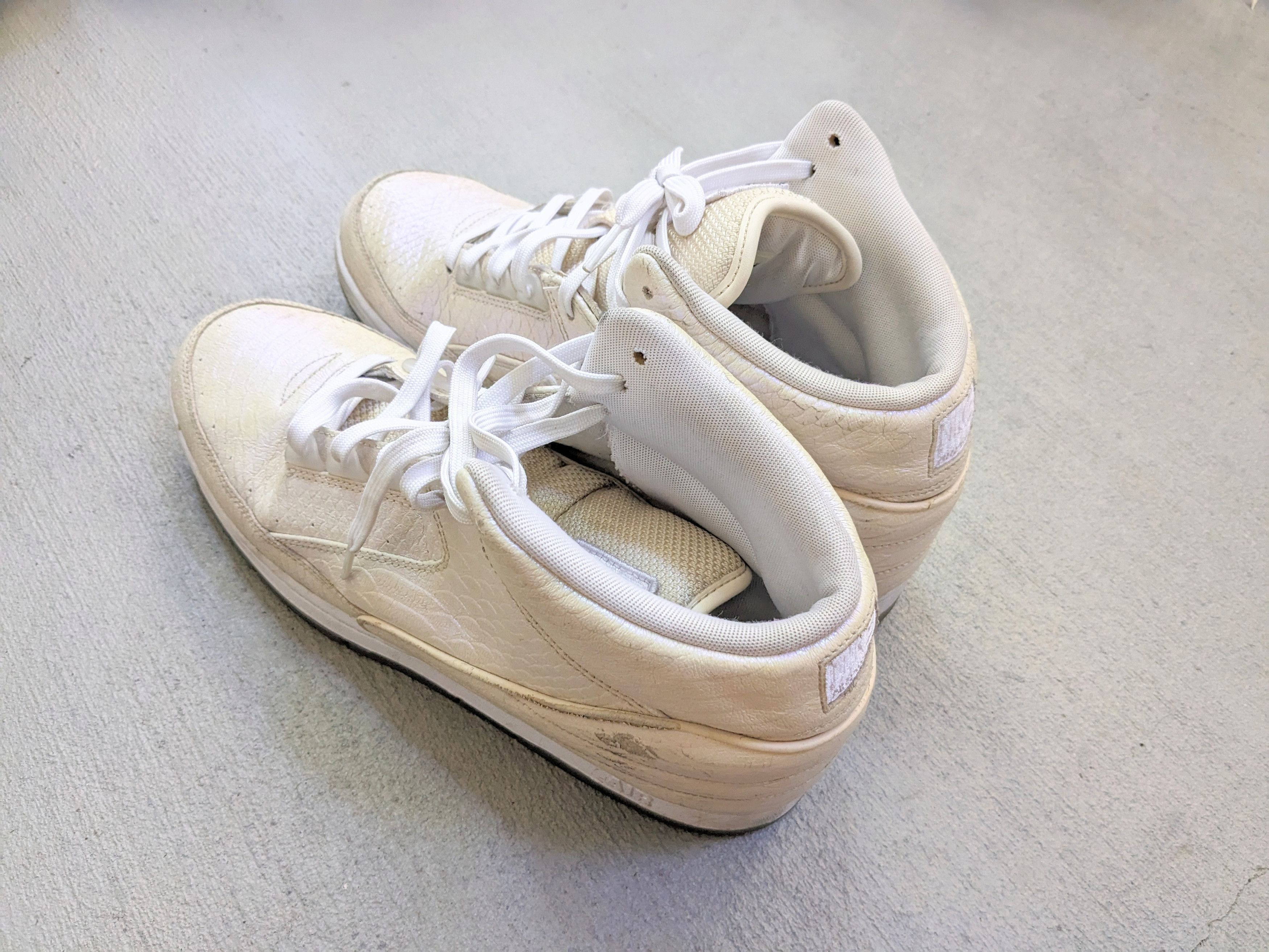 Jordan Brand × Nike Nike Air Python Premium Deluxe Pearl White 705066-101 Size US 12 / EU 45 - 13 Thumbnail