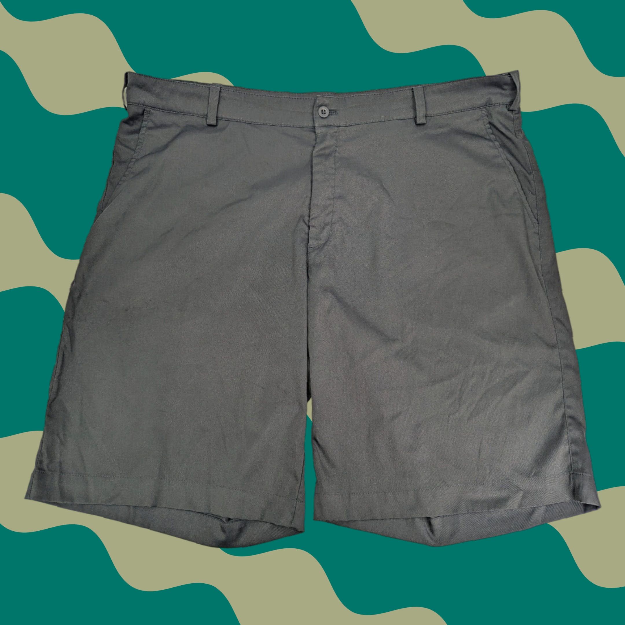 Nike **Nike Mens Golf Shorts 40 Regular Fit Dri-Fit Black Flat Front** User: ### Nike Mens 40 Dri-Fit Golf Shorts Black Flat Front Regular Fit Size US 40 / EU 56 - 1 Thumbnail