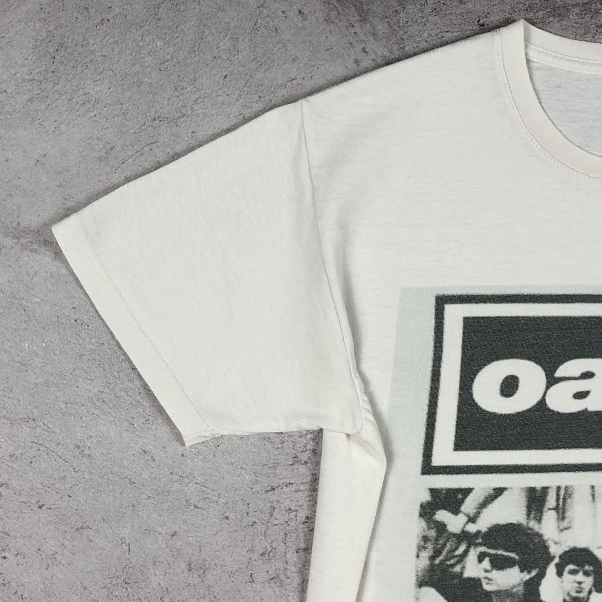 Vintage Y2K Oasis Tee Definitely Maybe Size US S / EU 44-46 / 1 - 12 Thumbnail