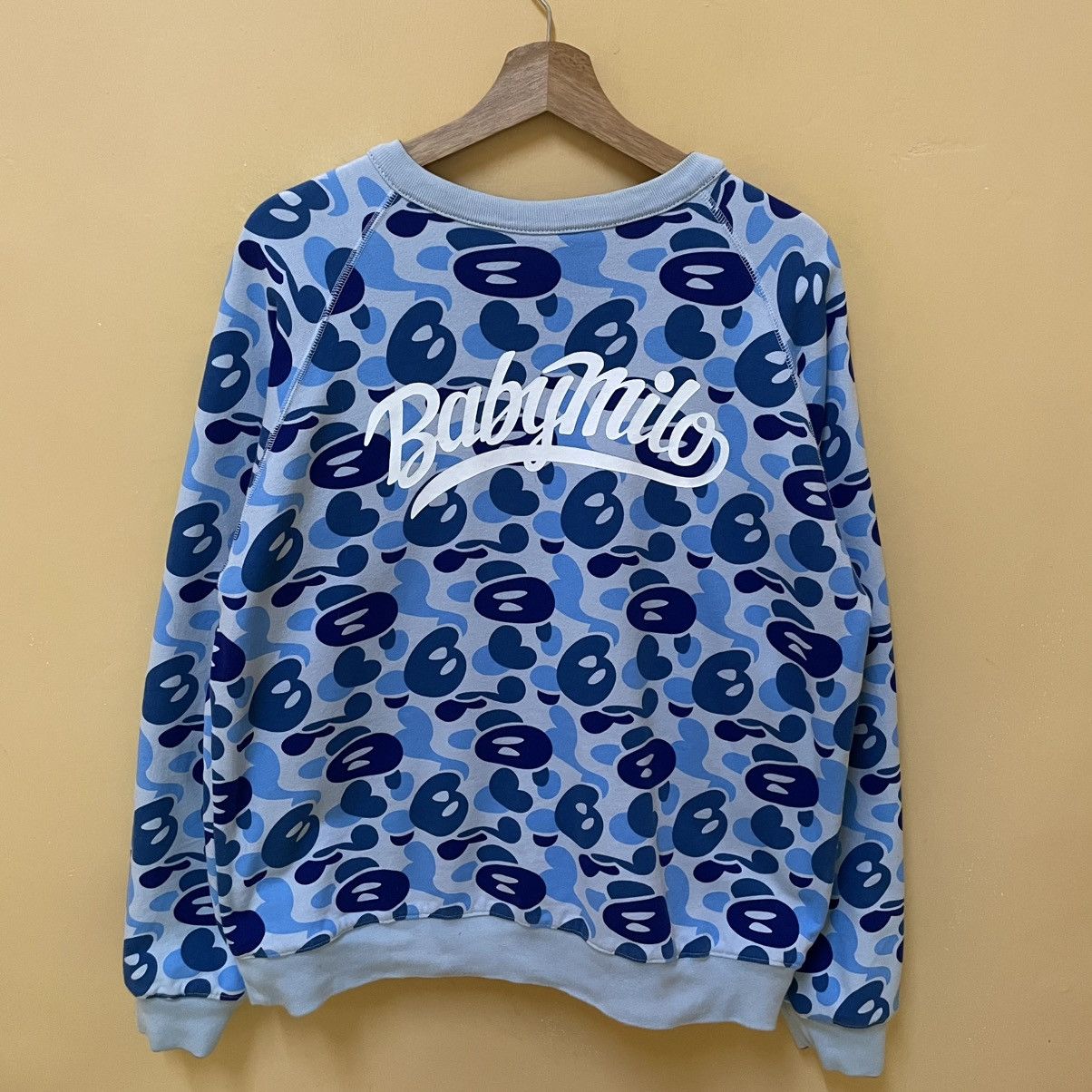 Bape 2006 BAPE Baby Milo Reversible Sweatshirt Size US M / EU 48-50 / 2 - 5 Thumbnail