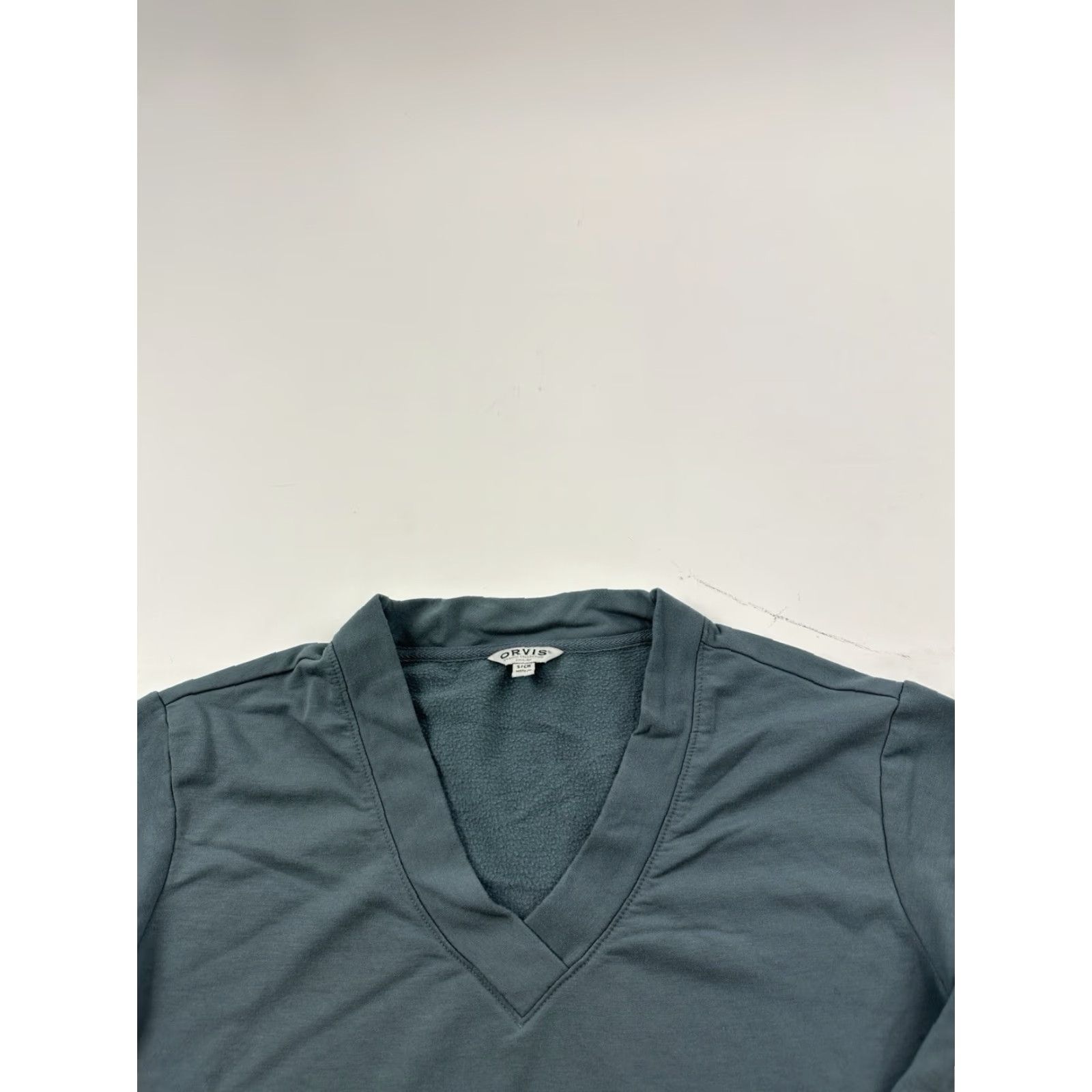 Orvis **Orvis Blue Women’s V-Neck Pullover Sweatshirt** User: **Blue Orvis Women’s V-Neck Pullover Sweatshirt Small** Size S / US 4 / IT 40 - 3 Thumbnail