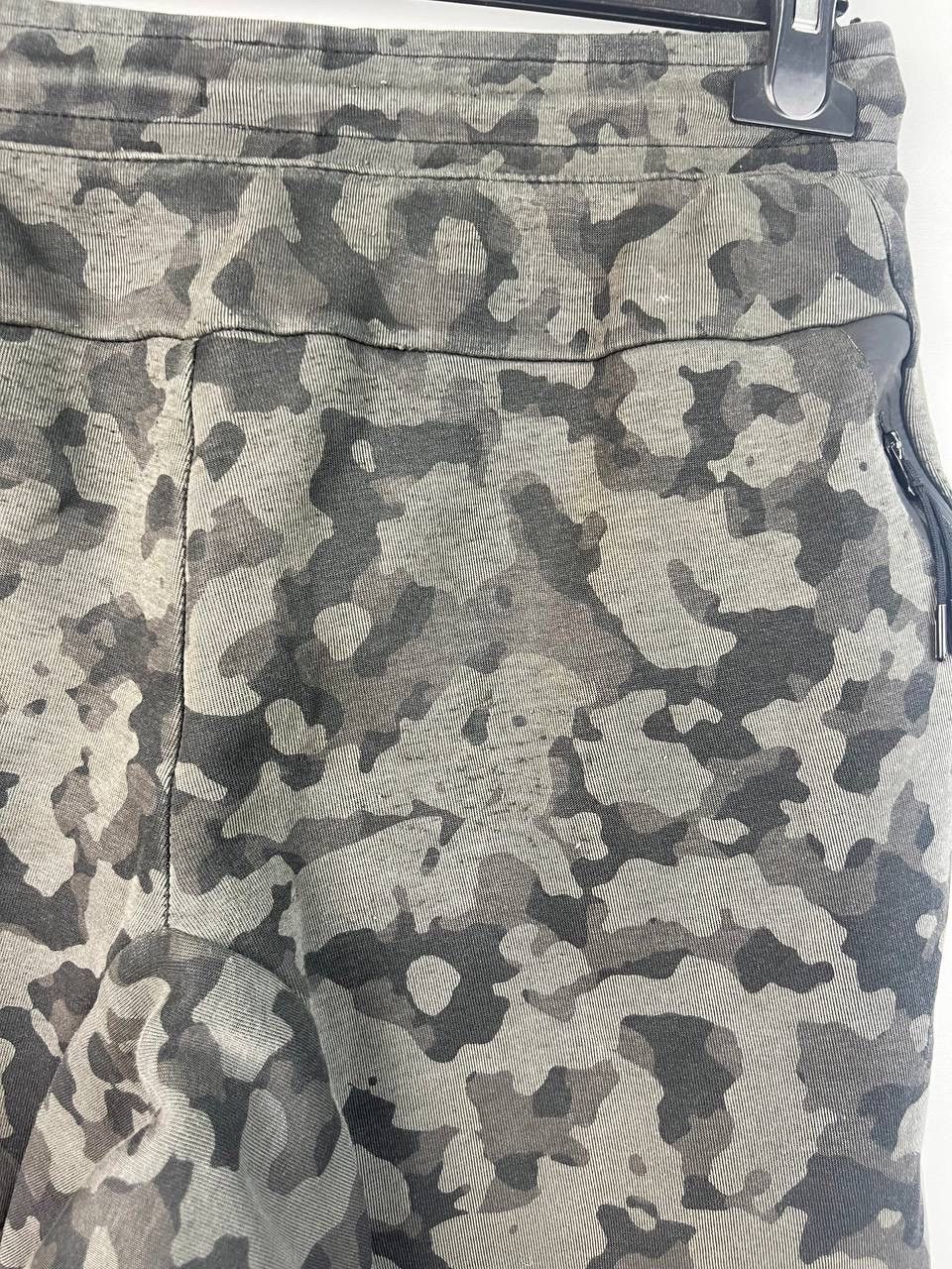 Vintage Nike Tech Fleece streetwear pants size M/32 Size US 32 / EU 48 - 4 Thumbnail