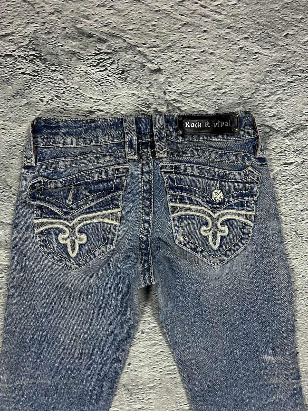 Rock Revival Rock Revival vintage blue jeans Y2K flared Size US 28 / EU 44 - 2 Thumbnail