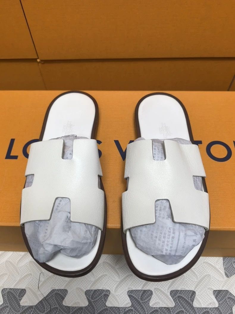 Hermes Hermes Men's White Sandals Size 40-2506 Size US 7.5 / EU 40-41 - 2 Thumbnail