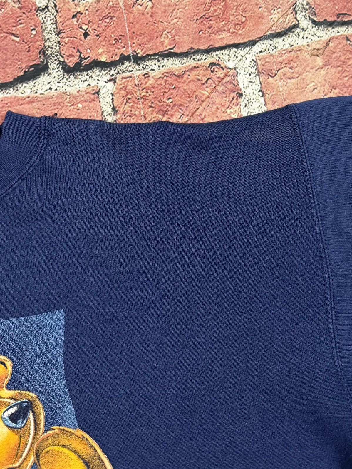 Disney Vintage Disney Store Winnie The Pooh Crewneck Sweatshirt 90s Size US L / EU 52-54 / 3 - 9 Thumbnail