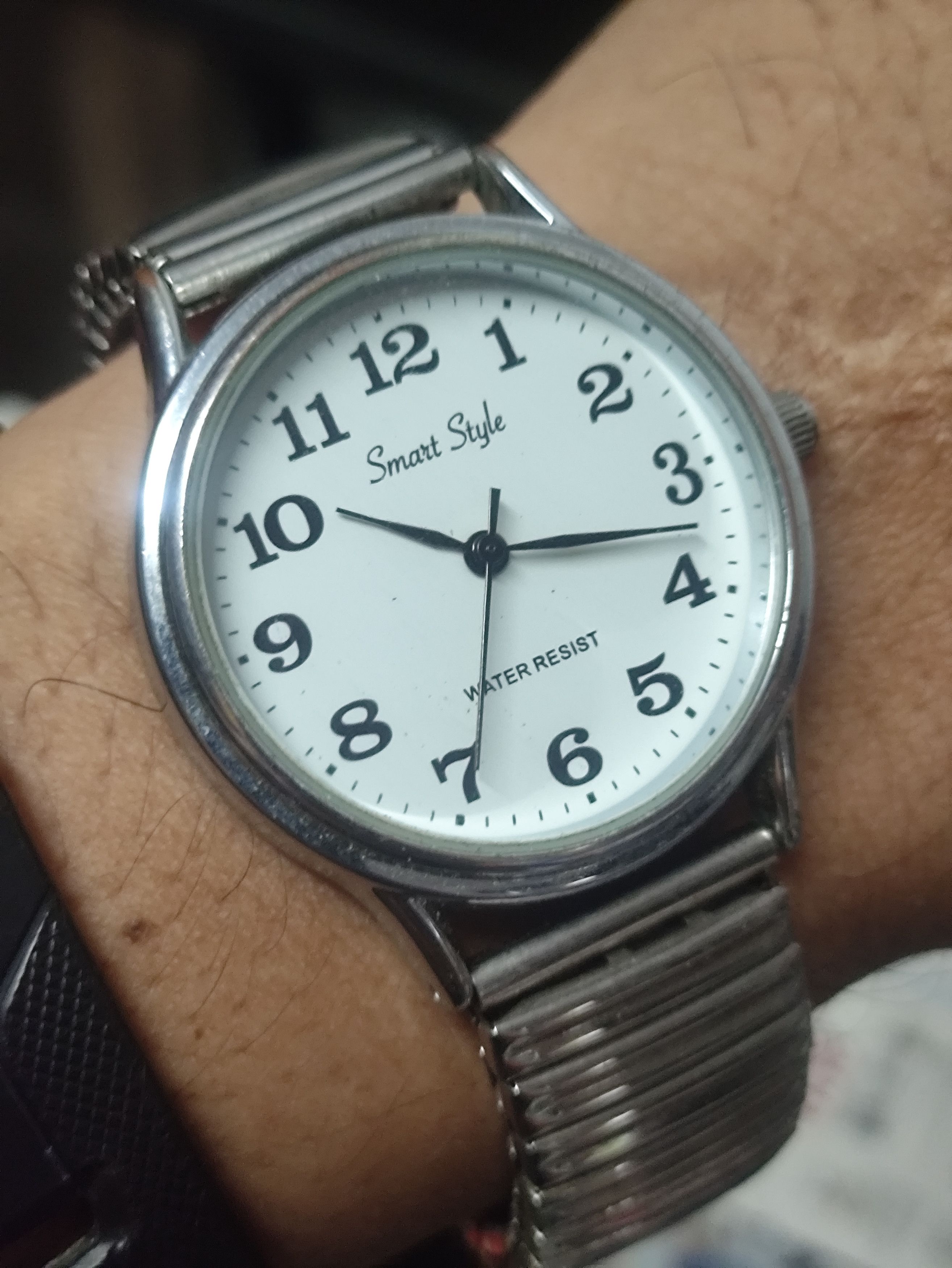 Vintage Vintage Smart Style Watch (QUARTZ JAPAN MOVEMENT) Size ONE SIZE - 1 Thumbnail