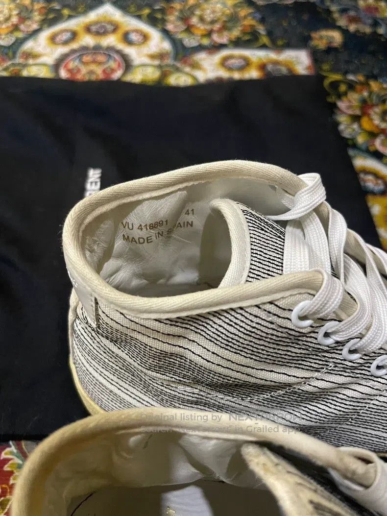 Saint Laurent Paris Saint Laurent Paris Canvas Embroidered Fist Glove Sneakers Size US 8 / EU 41 - 5 Thumbnail